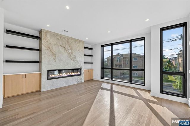 504 2nd Street A, Palisades Park, NJ 07650