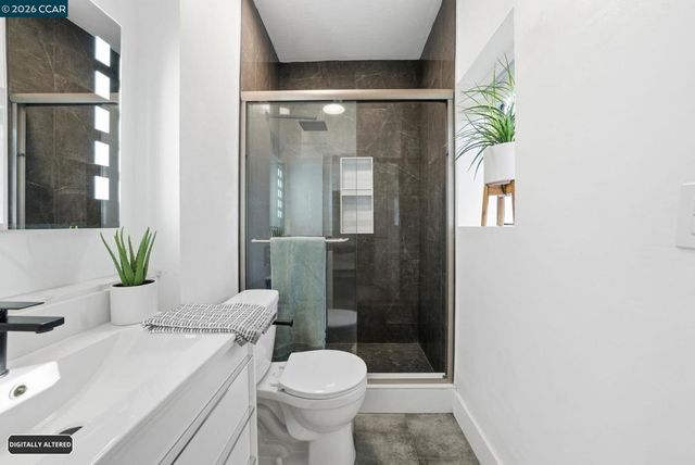 2332 2332 Emeric Ave, Richmond, CA 94806