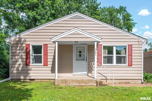 307 WAGNER Street, Washington, IL 61571