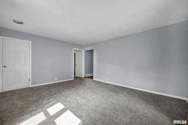 307 WAGNER Street, Washington, IL 61571