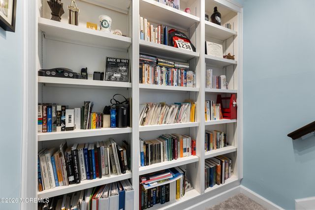 31 Cottonwood Drive, Jackson, NJ 08527