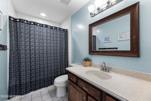 31 Cottonwood Drive, Jackson, NJ 08527