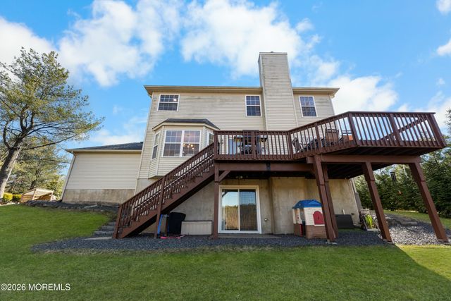 31 Cottonwood Drive, Jackson, NJ 08527