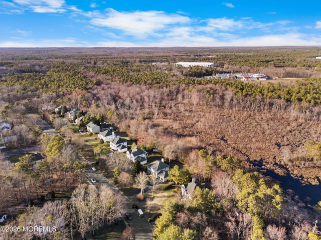 31 Cottonwood Drive, Jackson, NJ 08527