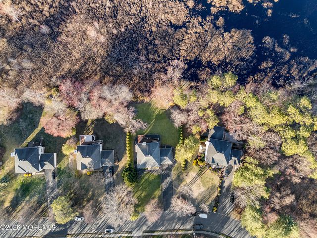 31 Cottonwood Drive, Jackson, NJ 08527