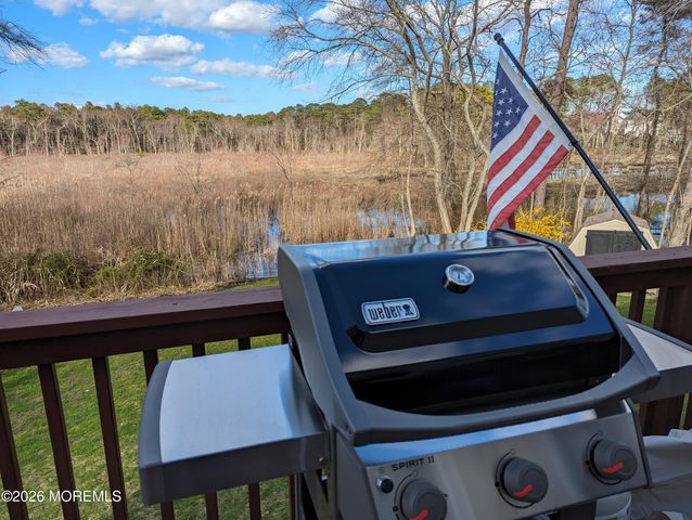 31 Cottonwood Drive, Jackson, NJ 08527