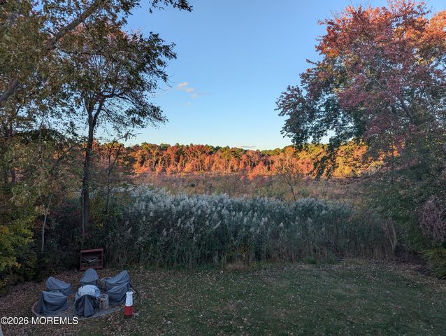 31 Cottonwood Drive, Jackson, NJ 08527