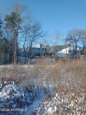 31 Cottonwood Drive, Jackson, NJ 08527