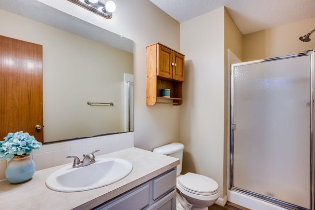 1711 N Sugarberry Ct, Andover, KS 67002