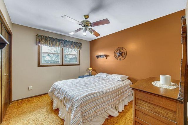 9143 Southmoor Avenue, Highland, IN 46322