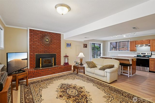 1207 S 293rd Place, Federal Way, WA 98003