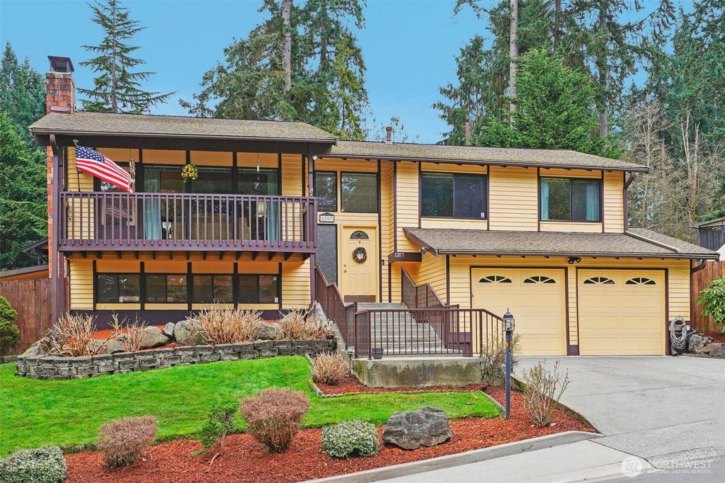 1207 S 293rd Place, Federal Way, WA 98003