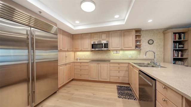 2450 HARBOURSIDE DRIVE 234, Longboat Key, FL 34228