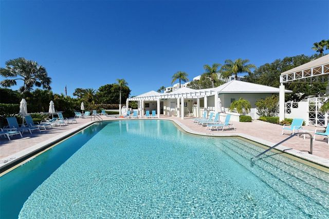 2450 HARBOURSIDE DRIVE 234, Longboat Key, FL 34228