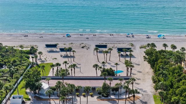 2450 HARBOURSIDE DRIVE 234, Longboat Key, FL 34228