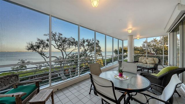 2450 HARBOURSIDE DRIVE 234, Longboat Key, FL 34228