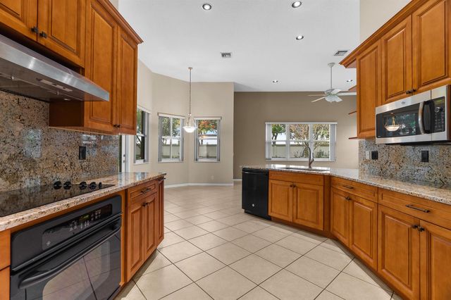 6515 Togni Street, Lake Worth, FL 33467