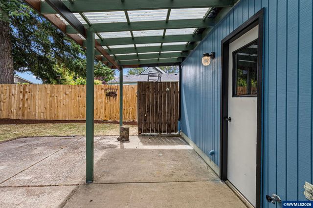 2702 Newton St, Philomath, OR 97370