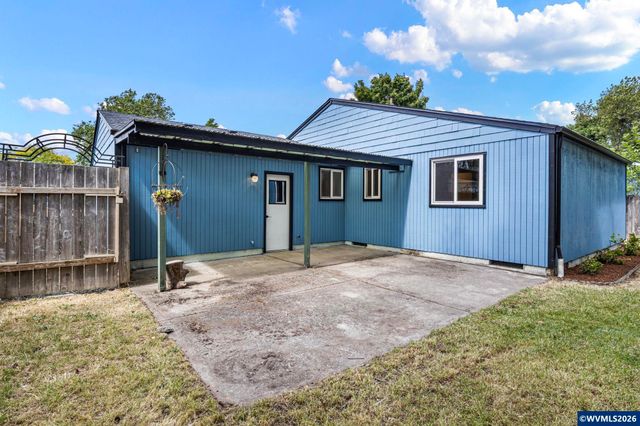 2702 Newton St, Philomath, OR 97370