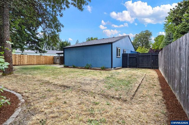 2702 Newton St, Philomath, OR 97370