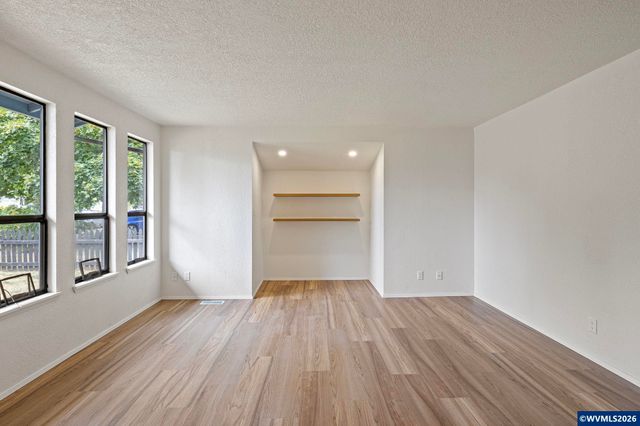 2702 Newton St, Philomath, OR 97370