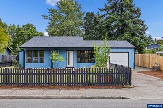 2702 Newton St, Philomath, OR 97370