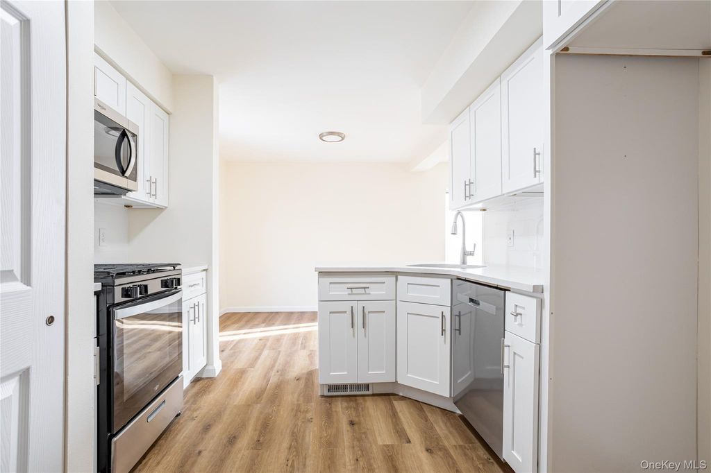 491 Ilyssa Way, Staten Island, NY 10312 — photo 3