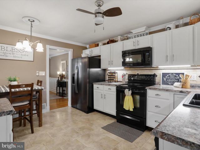 1102 CARRIE WAY, Martinsburg, WV 25401