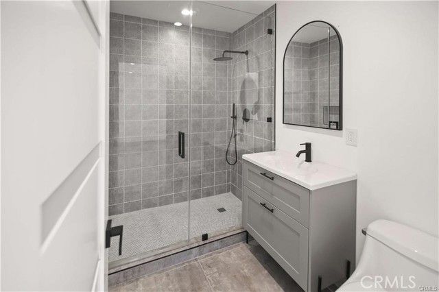 7842 Lasaine Avenue, Northridge (los Angeles), CA 91325