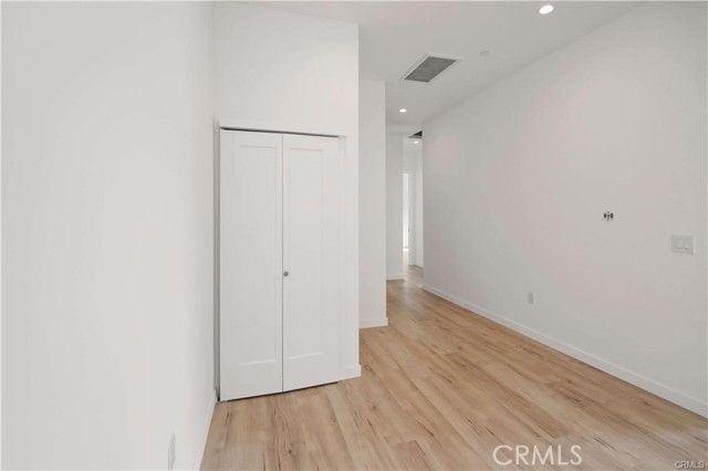 7842 Lasaine Avenue, Northridge (los Angeles), CA 91325