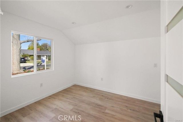 7842 Lasaine Avenue, Northridge (los Angeles), CA 91325