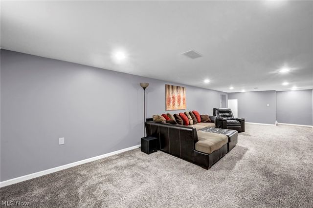 13177 Whitney Road, Strongsville, OH 44136