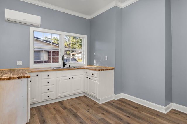 1218 PROPER ST, Corinth, MS 38834