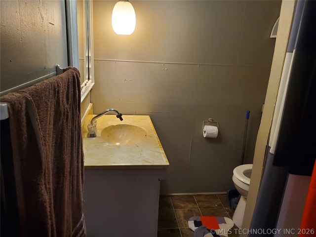204 Curtis, Calera, OK 74730