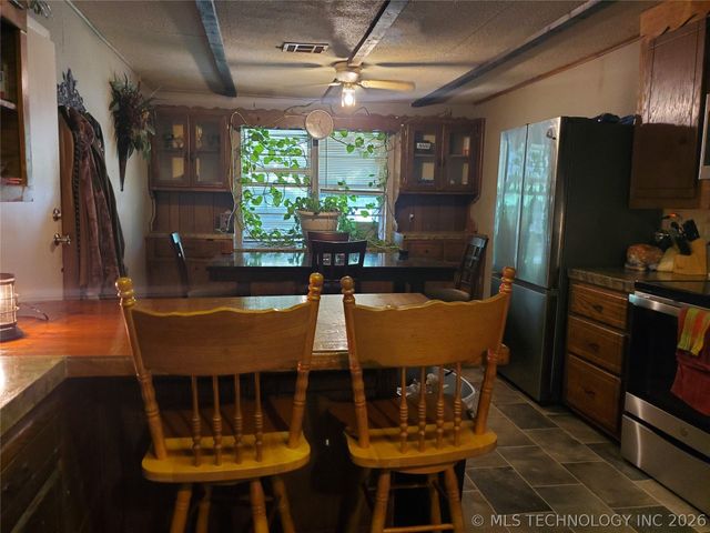 204 Curtis, Calera, OK 74730