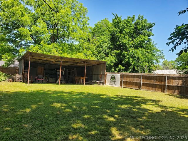204 Curtis, Calera, OK 74730