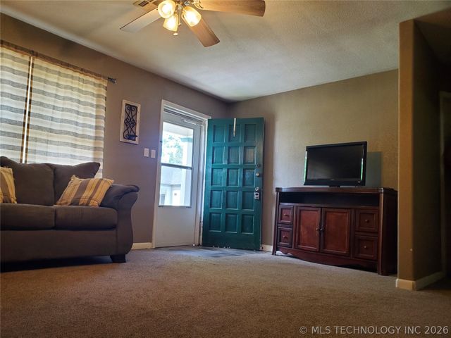 204 Curtis, Calera, OK 74730