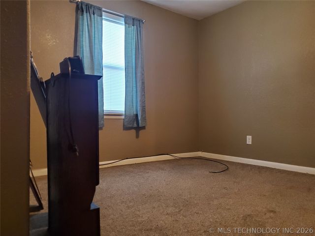 204 Curtis, Calera, OK 74730