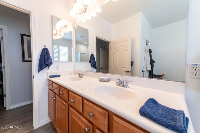 31876 N LARKSPUR Drive, San Tan Valley, AZ 85143