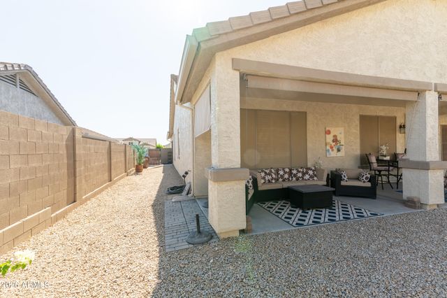 31876 N LARKSPUR Drive, San Tan Valley, AZ 85143