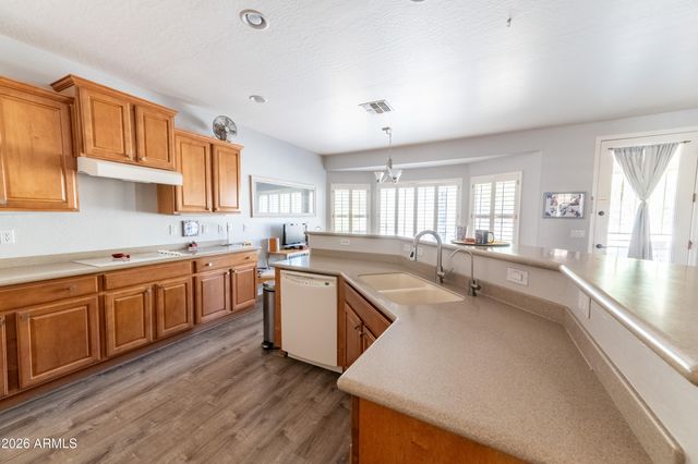 31876 N LARKSPUR Drive, San Tan Valley, AZ 85143