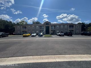 5051 PLAYPEN Drive 5-16, Jacksonville, FL 32210