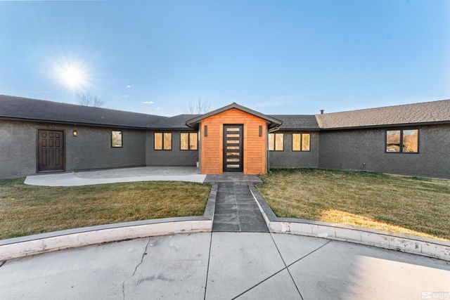 1450 Kerry Court, Gardnerville, NV 89460