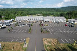 4137 Whitney Avenue 3G, Hamden, CT 06518