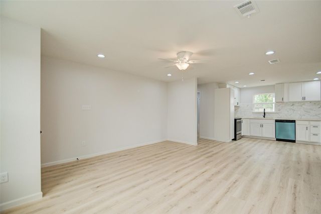 7402 Elbridge Lane, Deer Park, TX 77536