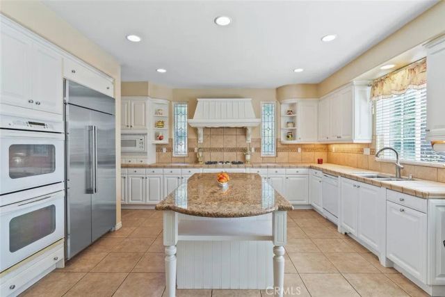 28 Malibu, Irvine, CA 92602