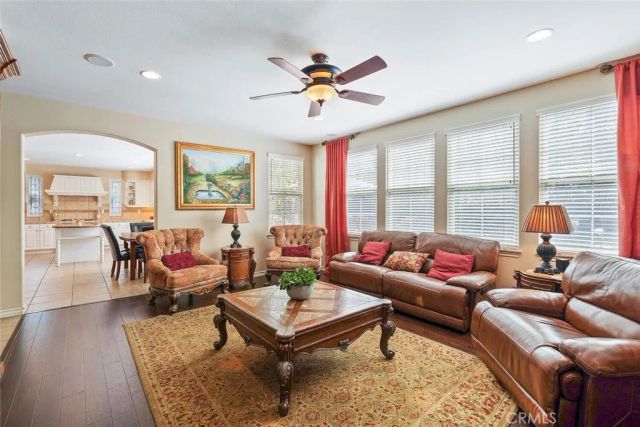 28 Malibu, Irvine, CA 92602