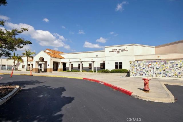 28 Malibu, Irvine, CA 92602