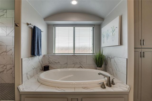 14600 Exmoor Circle, Oklahoma City, OK 73142