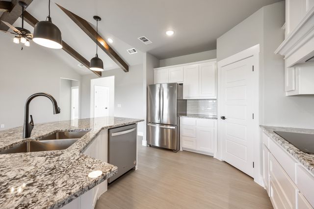 305 Caro Drive, West Tawakoni, TX 75474